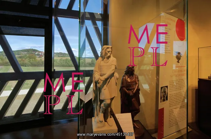 : Statue of Vercingetorix, Centre d'Interpretation : Statue of Vercingetorix, Centre d'Interpretation