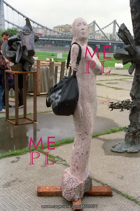 : Statue of woman, 1991 : Statue of woman, 1991