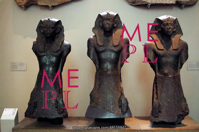 : Statues of Sesostris III. Egypt : Statues of Sesostris III. Egypt