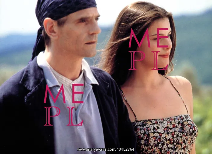 : Stealing Beauty : Stealing Beauty