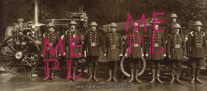 : Steam engine with crew, Southgate, North London : Steam engine with crew, Southgate, North London