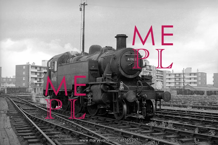 : Steam engine in steam at Nine Elms : Steam engine in steam at Nine Elms