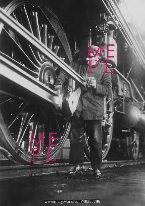 : Steam locomotive, 1933 : Steam locomotive, 1933