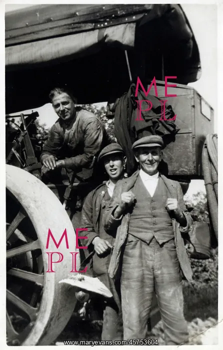  : A Steamroller Crew