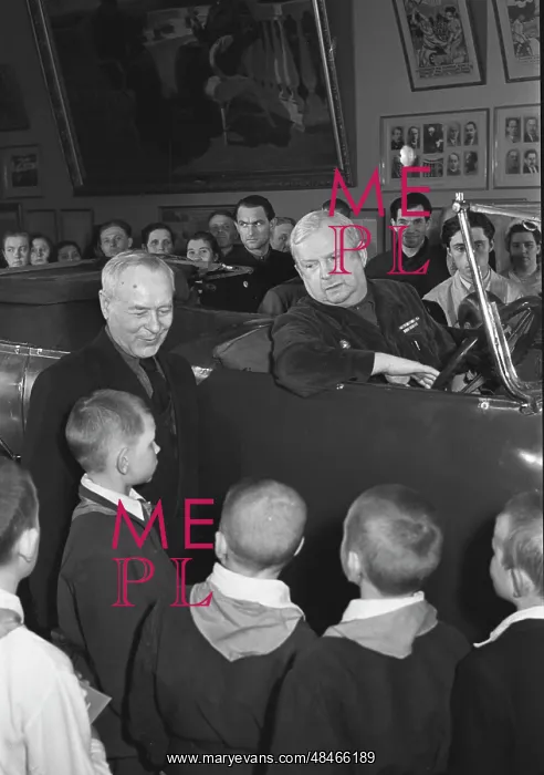 : Stepan Gil and L. T. Gorokhov : Stepan Gil and L. T. Gorokhov