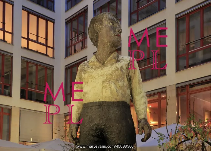  : Stephan Balkenhol sculpture, Berlin, Germany