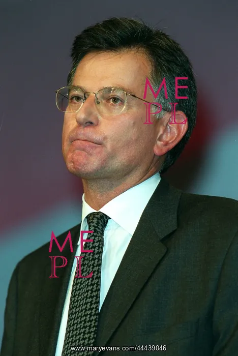  : Stephen Byers MP