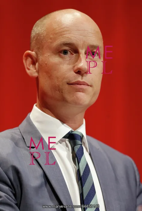 : Stephen Kinnock MP : Stephen Kinnock MP