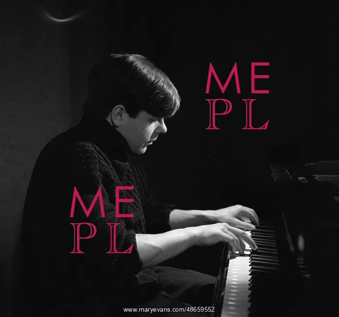 : Stephen Kovacevich - American classical pianist, conductor : Stephen Kovacevich - American classical pianist, conductor