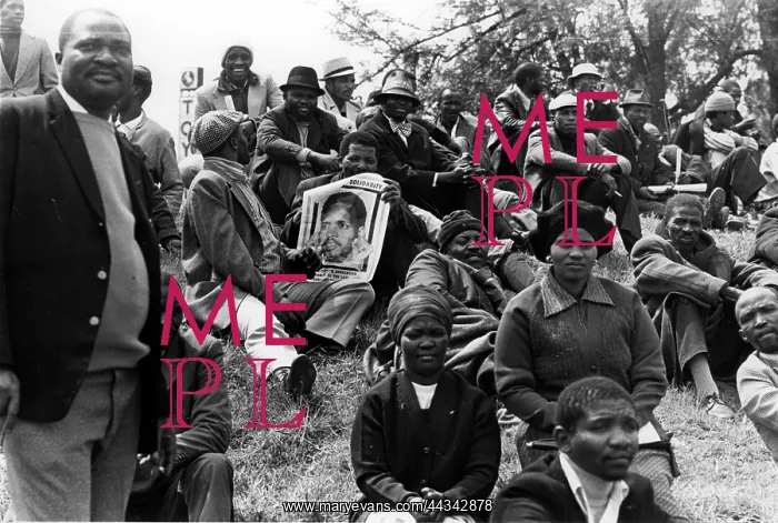 : Steve Biko - A nation weeps : Steve Biko - A nation weeps