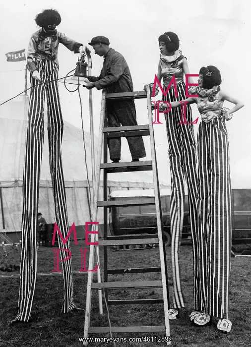 : Stilt walkers from the Bertram Mills : Stilt walkers from the Bertram Mills