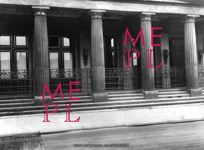 : The stock exchange is closed, 1931 : The stock exchange is closed, 1931