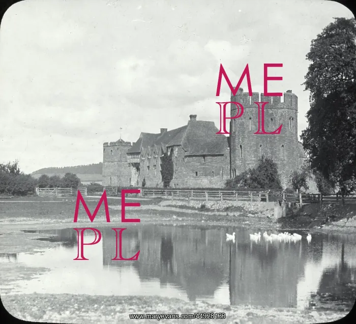 : Stokesay castle : Stokesay castle