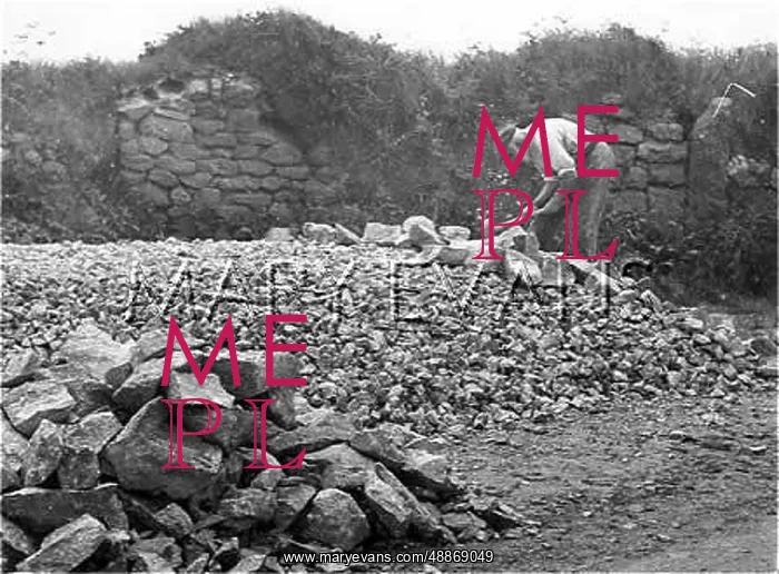 : Stone breaking : Stone breaking