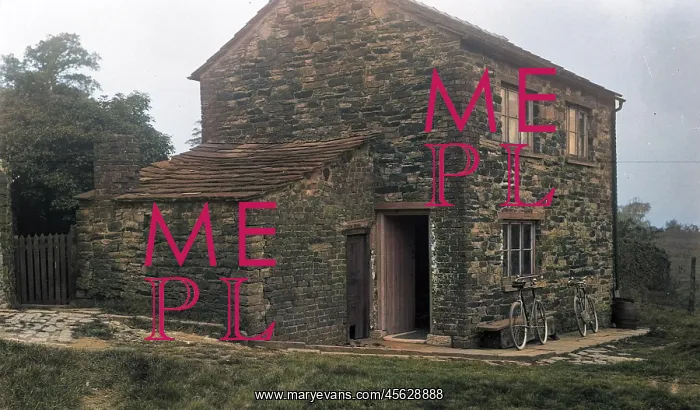 : Stone built worker's house : Stone built worker's house