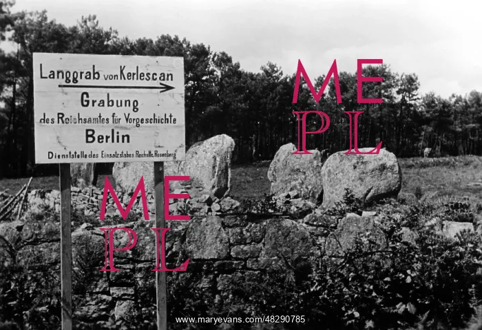 : Stone rows of Carnac in Brittany, 1942 : Stone rows of Carnac in Brittany, 1942