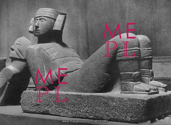 : Stone statue of Teotihuacan from the Maya era : Stone statue of Teotihuacan from the Maya era