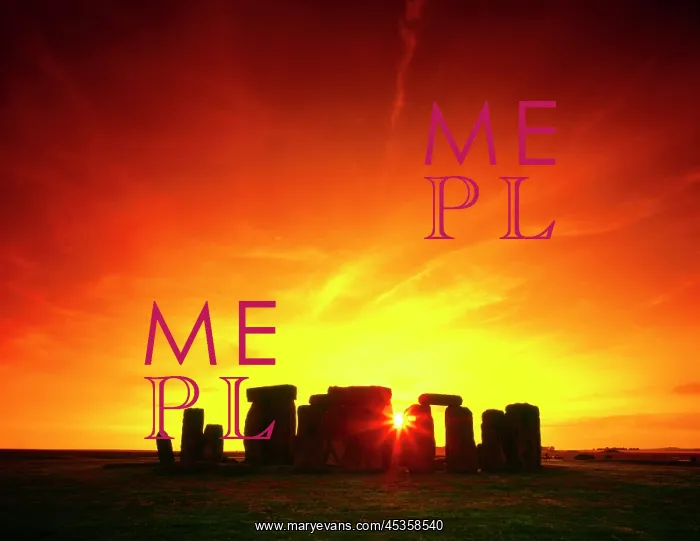  : Stonehenge sunset