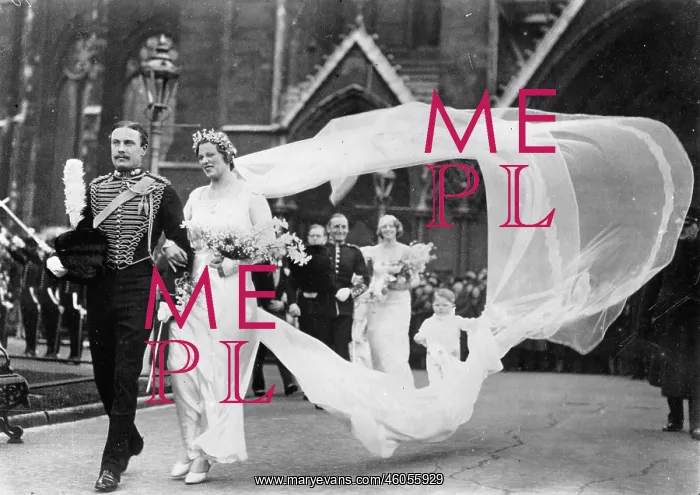 : Stormy wedding : Stormy wedding