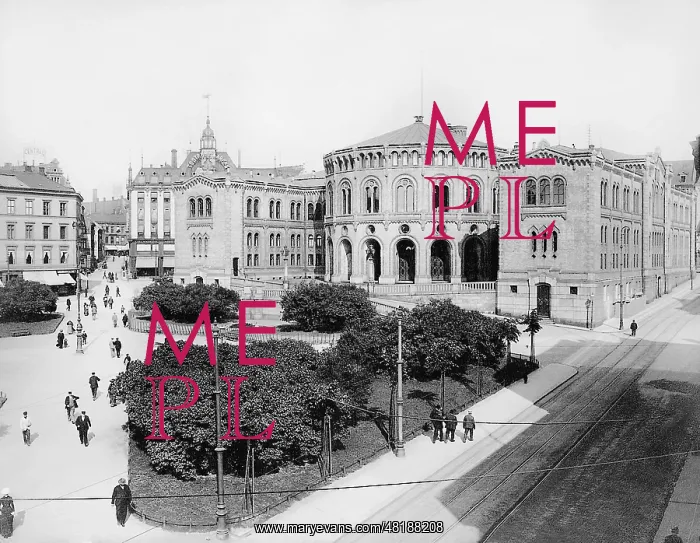 : Storting building in Oslo, 1904 : Storting building in Oslo, 1904