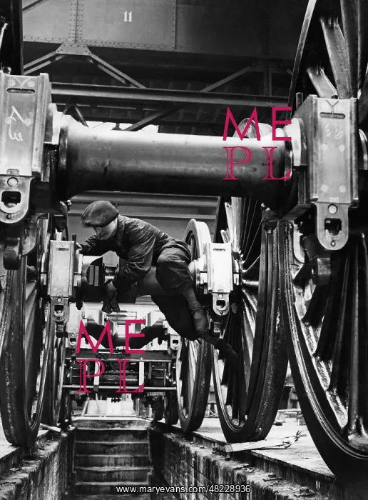 : Streamlined locomotive, 1935 : Streamlined locomotive, 1935