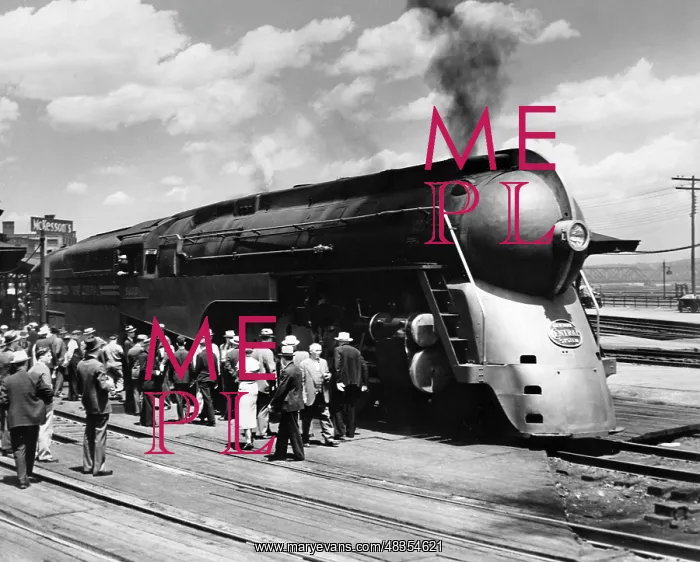 : Streamlined steam locomotives before 1945 : Streamlined steam locomotives before 1945