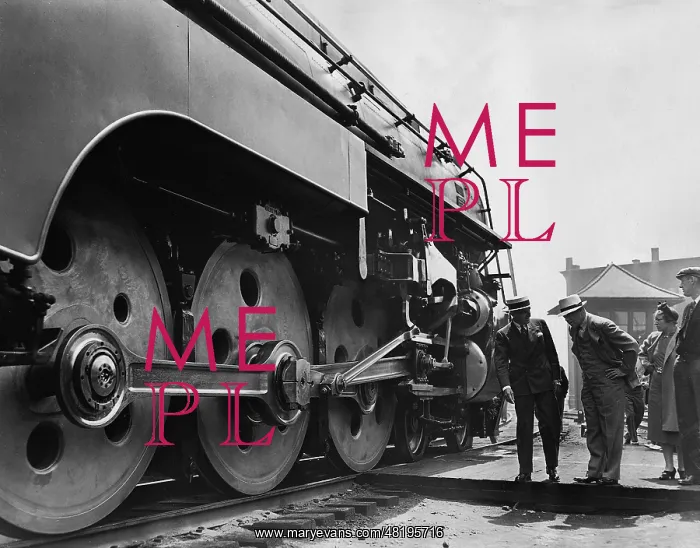 : Streamliner during a test drive, 1938 : Streamliner during a test drive, 1938