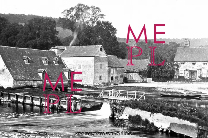  : Streatley Mill, River Thames