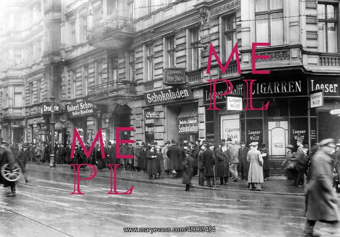  : Street in Berlin, 1919