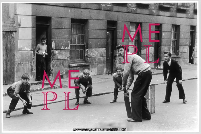 : STREET CRICKET / 1957 : STREET CRICKET / 1957