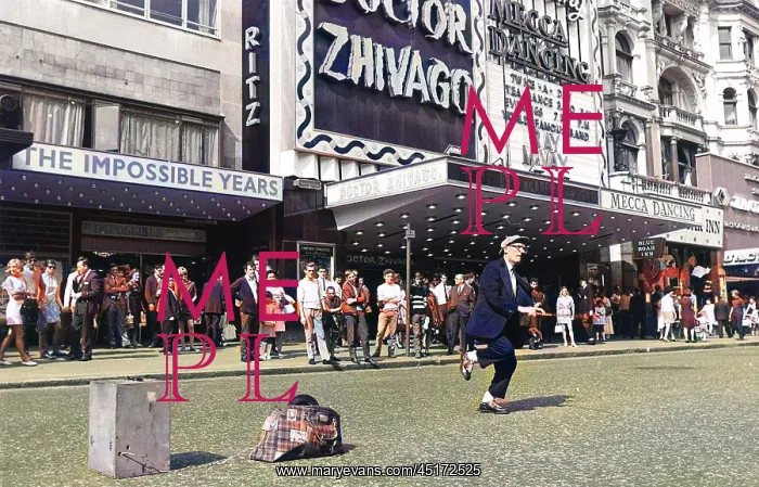 : STREET ENTERTAINER : STREET ENTERTAINER