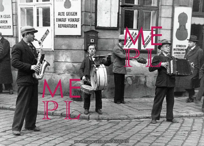 : Three street musicians : Three street musicians