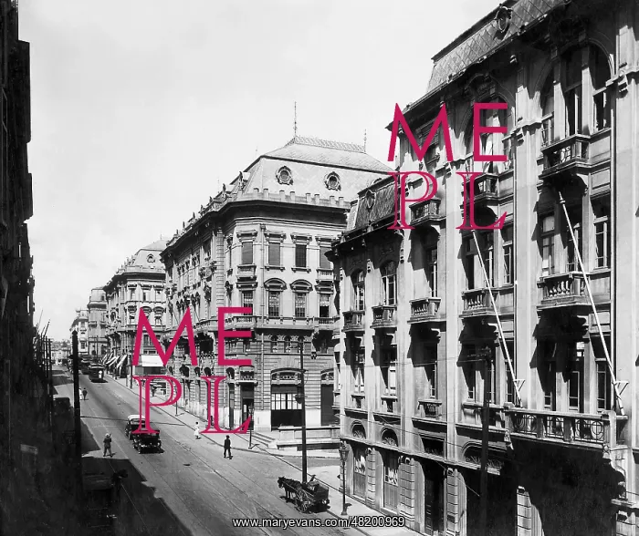 : Street in Sao Paulo, 1930 : Street in Sao Paulo, 1930