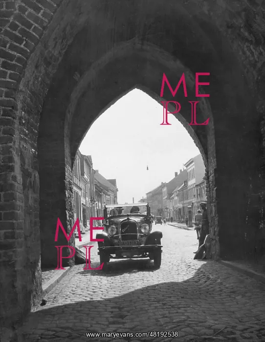 : Street scene, 1932 : Street scene, 1932