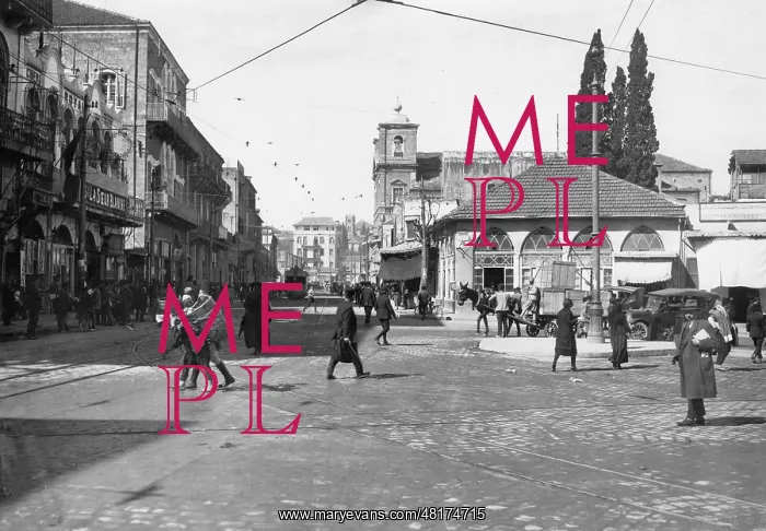 : Street scene in Beirut, 1938 : Street scene in Beirut, 1938