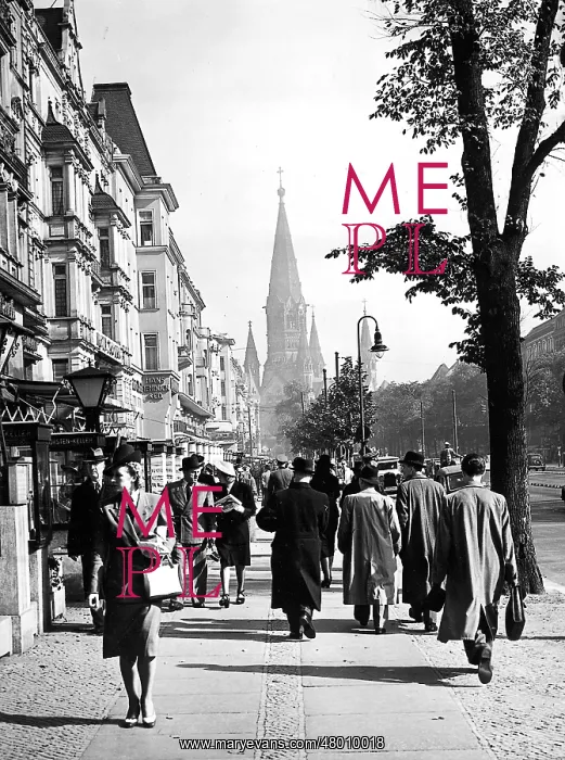 : Street scene in Berlin, 1941 : Street scene in Berlin, 1941