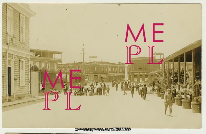 : Street scene in Iquique, Tarapaca, Chile, South America : Street scene in Iquique, Tarapaca, Chile, South America