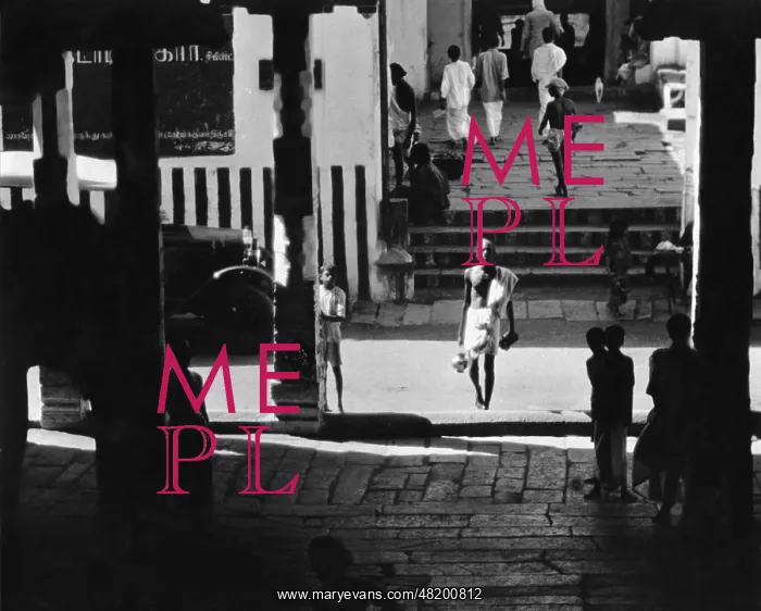 : Street scene in Madras, 1937 : Street scene in Madras, 1937