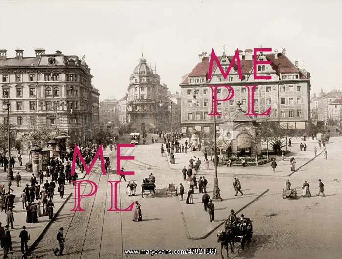 : Street scene, Munchen, Munich, Germany : Street scene, Munchen, Munich, Germany