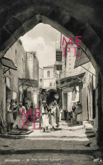 : Street scene in Old Jerusalem : Street scene in Old Jerusalem