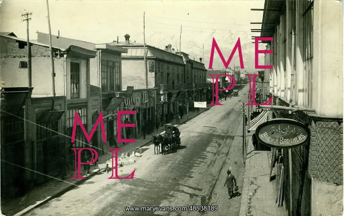 : Street Scene, Unknown location : Street Scene, Unknown location