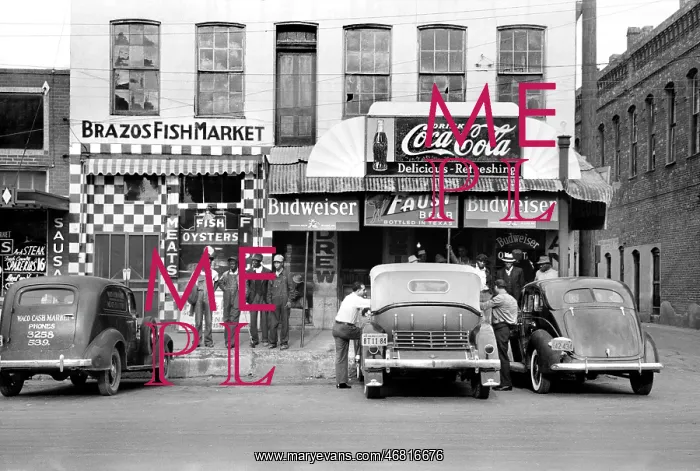 : street scene - Waco - Texas : street scene - Waco - Texas