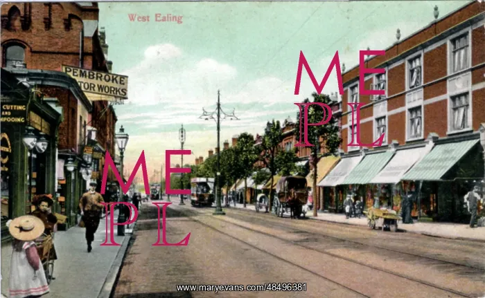 : Street Scene, West Ealing, London : Street Scene, West Ealing, London