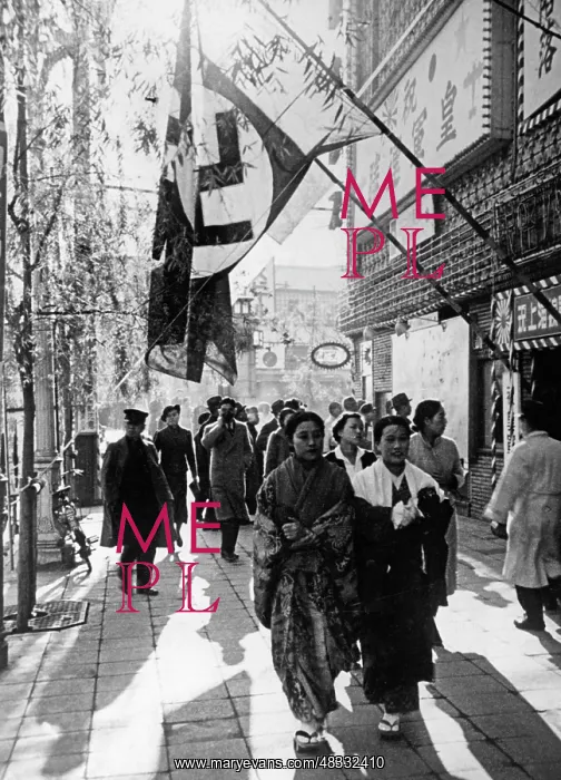: Street in Tokyo, 1938 : Street in Tokyo, 1938