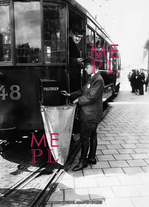: Streetcar mailbox, 1928 : Streetcar mailbox, 1928