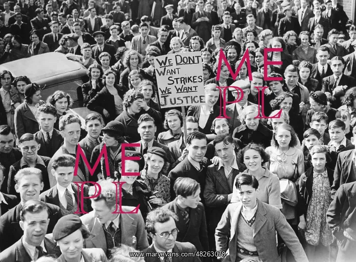 : Strike at Siemens in London, 1939 : Strike at Siemens in London, 1939