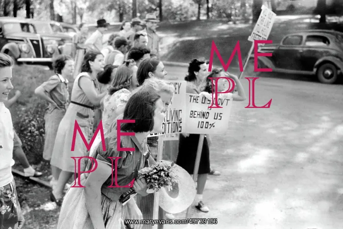 : Strikers - Protest - Signs - Textile Mills : Strikers - Protest - Signs - Textile Mills