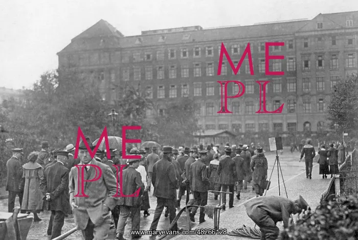: Strikes at Siemens in Berlin, 1914 : Strikes at Siemens in Berlin, 1914