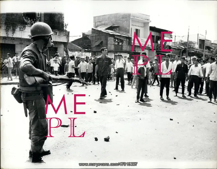 : Student demonstration against the government, Saigon : Student demonstration against the government, Saigon