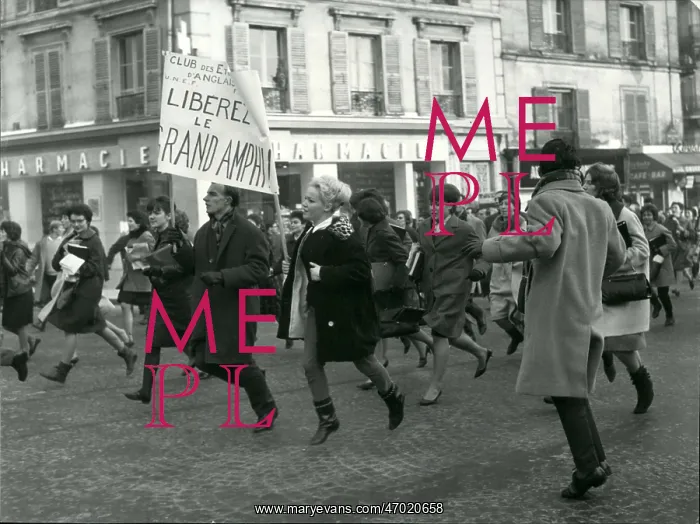 : Student demonstration, lack of space at Sorbonne, Paris : Student demonstration, lack of space at Sorbonne, Paris